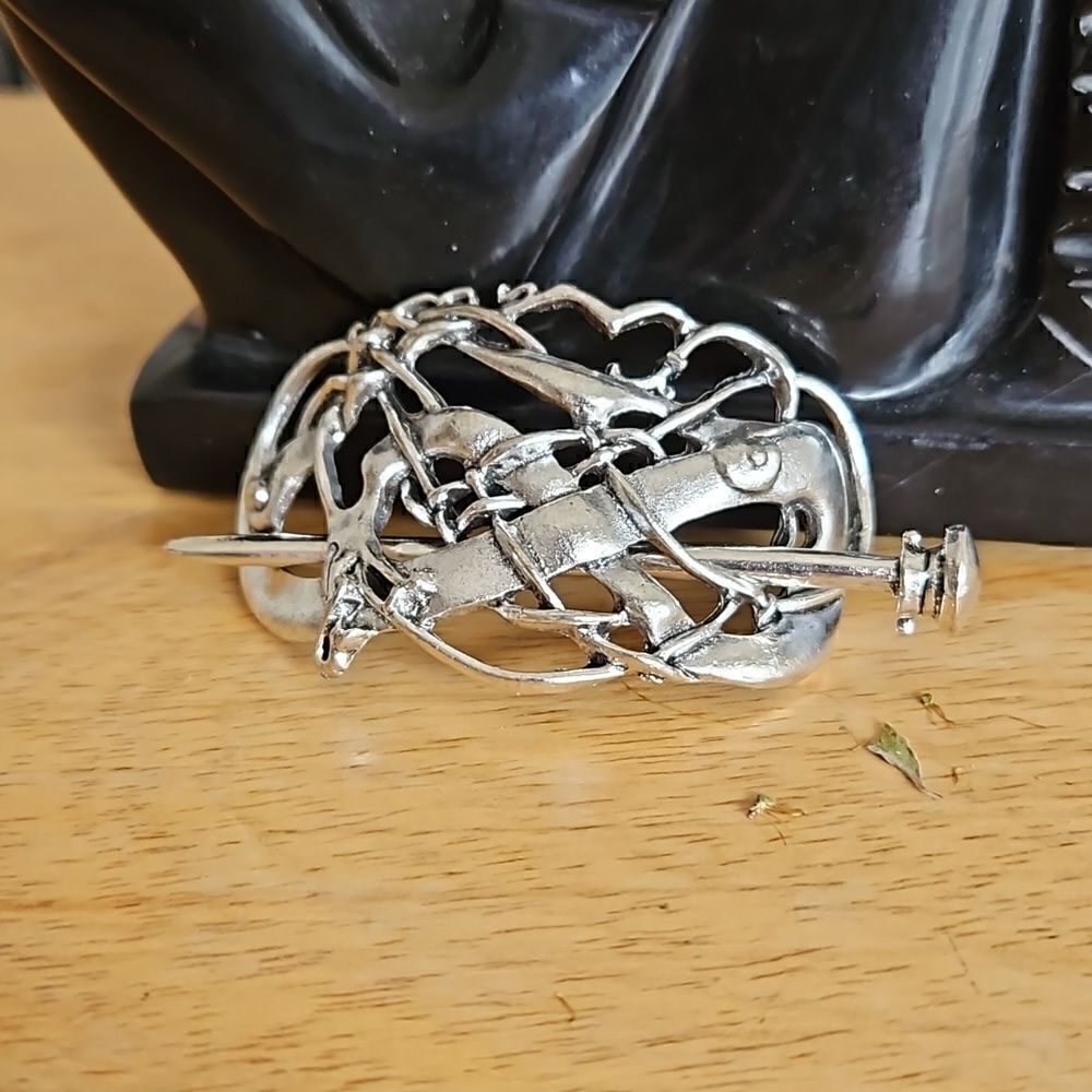 NWOT Silver toned Celtic hair barrette